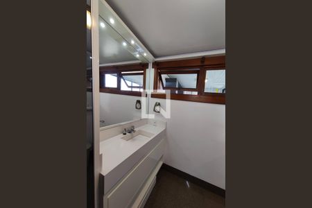 Apartamento à venda com 540m², 4 quartos e 4 vagasBanheiro 2