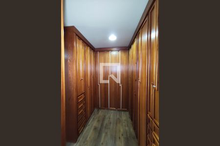 Apartamento à venda com 540m², 4 quartos e 4 vagasCloset Quarto 3 - Suíte