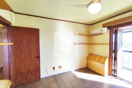 Apartamento à venda com 540m², 4 quartos e 4 vagasQuarto 2