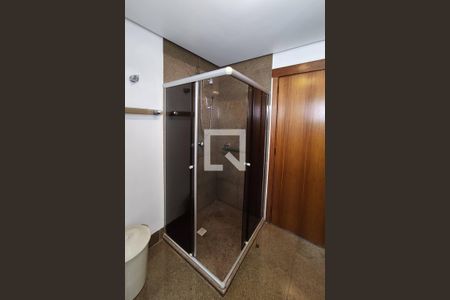 Apartamento à venda com 540m², 4 quartos e 4 vagasBanheiro 2