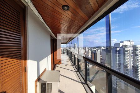 Apartamento à venda com 540m², 4 quartos e 4 vagasSacada