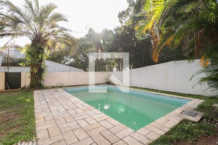 Casa à venda com 400m², 4 quartos e 4 vagasPiscina