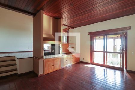 Sala de casa à venda com 4 quartos, 400m² em Nonoai, Porto Alegre