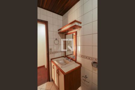 Casa à venda com 400m², 4 quartos e 4 vagasBanheiro Corredor