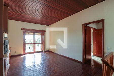 Sala de casa à venda com 4 quartos, 400m² em Nonoai, Porto Alegre
