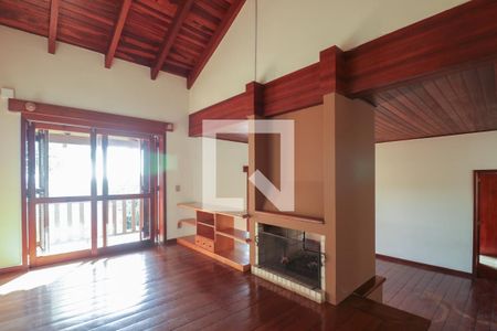 Sala de casa à venda com 4 quartos, 400m² em Nonoai, Porto Alegre