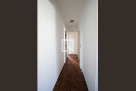 Corredor de apartamento à venda com 3 quartos, 70m² em Vila Mariana, São Paulo