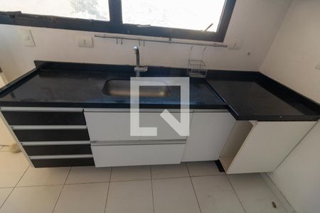 Cozinha de apartamento à venda com 4 quartos, 200m² em Vila Progredior, São Paulo