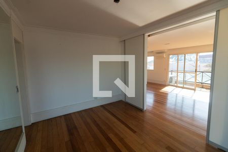 Quarto 1 de apartamento para alugar com 4 quartos, 200m² em Vila Progredior, São Paulo
