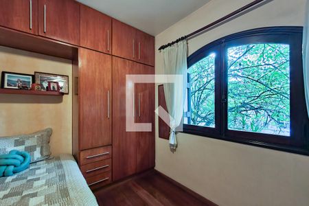 Casa à venda com 300m², 4 quartos e 4 vagasQuarto 2