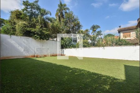 Casa à venda com 848m², 5 quartos e 8 vagasCampo de Futebol
