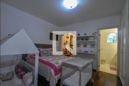 Casa à venda com 848m², 5 quartos e 8 vagasSuíte 04