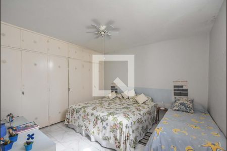 Casa à venda com 848m², 5 quartos e 8 vagasQuarto 01