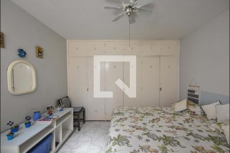 Casa à venda com 848m², 5 quartos e 8 vagasQuarto 01