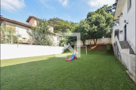 Casa à venda com 848m², 5 quartos e 8 vagasCampo de Futebol