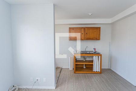 Cozinha integrada de apartamento para alugar com 2 quartos, 40m² em Vila Zat, São Paulo