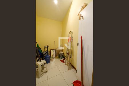 Apartamento à venda com 132m², 3 quartos e 1 vagaQuarto de Serviço