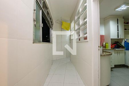 Apartamento à venda com 132m², 3 quartos e 1 vagaÁrea de Serviço