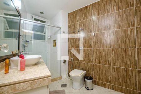 Apartamento à venda com 132m², 3 quartos e 1 vagaBanheiro Suíte