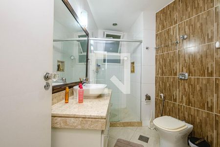 Apartamento à venda com 132m², 3 quartos e 1 vagaBanheiro Suíte