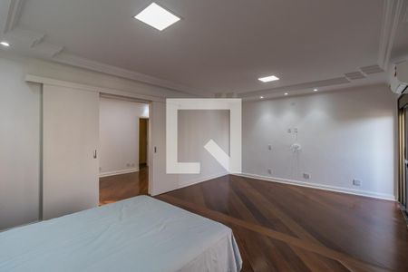 Apartamento à venda com 422m², 4 quartos e 6 vagasSuíte 2