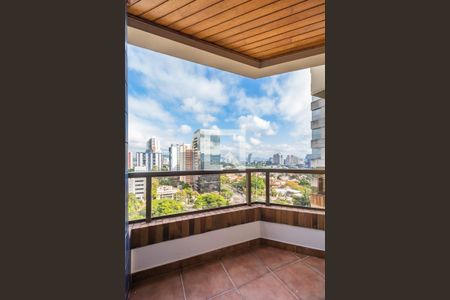 Apartamento à venda com 422m², 4 quartos e 6 vagasVaranda 1 Suíte 2