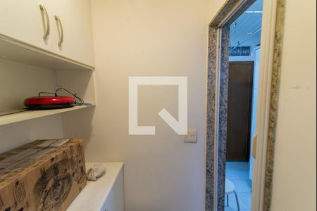 Apartamento para alugar com 102m², 3 quartos e 1 vaga Apartamento para alugar com 102m², 3 quartos e 1 vagaDespensa