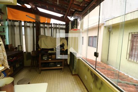 Casa à venda com 270m², 3 quartos e 2 vagasÁrea de Serviço