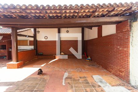 Casa à venda com 200m², 3 quartos e 5 vagasGaragem