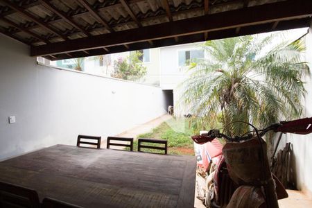 Casa à venda com 400m², 3 quartos e 7 vagasÁrea Churrasqueira