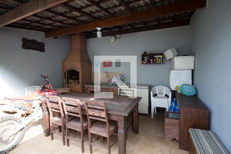 Casa à venda com 400m², 3 quartos e 7 vagasÁrea Churrasqueira