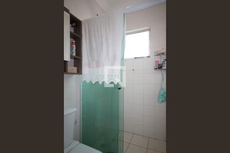 Casa à venda com 400m², 3 quartos e 7 vagasBanheiro da Suíte 2