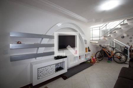 Sala de Estar de casa à venda com 3 quartos, 400m² em Jardim Popular, São Paulo