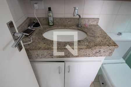 Casa à venda com 400m², 3 quartos e 7 vagasBanheiro da Suíte 2