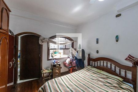 Casa à venda com 290m², 3 quartos e 2 vagas Casa à venda com 290m², 3 quartos e 2 vagasSuite 3