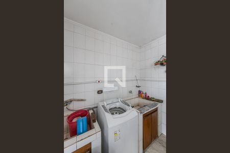 Casa à venda com 290m², 3 quartos e 2 vagas Casa à venda com 290m², 3 quartos e 2 vagasÁrea de Serviço