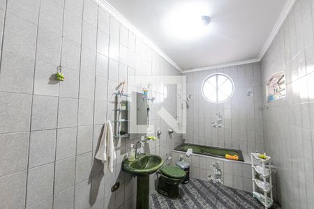 Banheiro Social de casa à venda com 3 quartos, 290m² em Vila Carrao, São Paulo