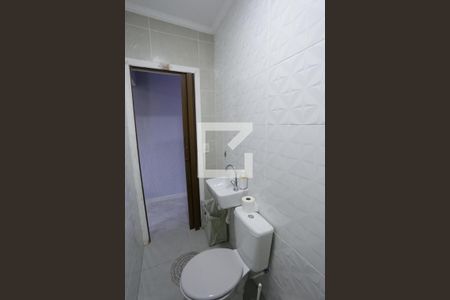 Casa à venda com 270m², 4 quartos e 2 vagasBanheiro - Casa 2