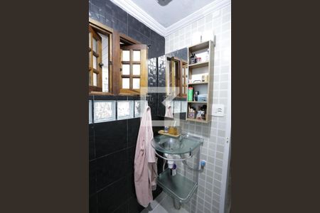 Casa à venda com 270m², 4 quartos e 2 vagasBanheiro da Suíte - Casa 2