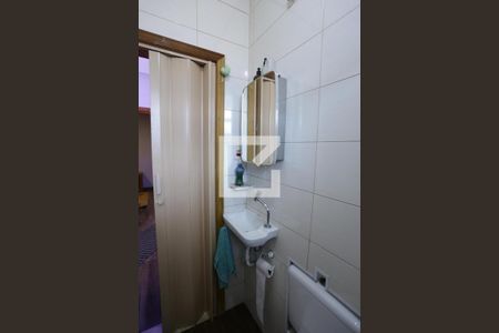 Casa à venda com 270m², 4 quartos e 2 vagasBanheiro - Casa 1