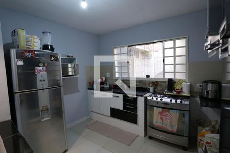 Casa à venda com 270m², 4 quartos e 2 vagasCozinha - Casa 2
