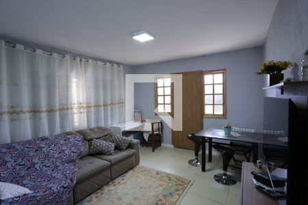 Casa à venda com 270m², 4 quartos e 2 vagasSala - Casa 2