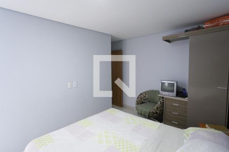 Casa à venda com 270m², 4 quartos e 2 vagasSuíte 2 - Casa 1