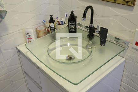 Casa à venda com 270m², 4 quartos e 2 vagasBanheiro da Suíte 1 - Casa 1