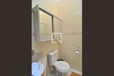 Casa de condomínio à venda com 70m², 2 quartos e 1 vagaBanheiro