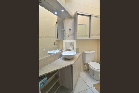 Casa de condomínio à venda com 70m², 2 quartos e 1 vagaBanheiro