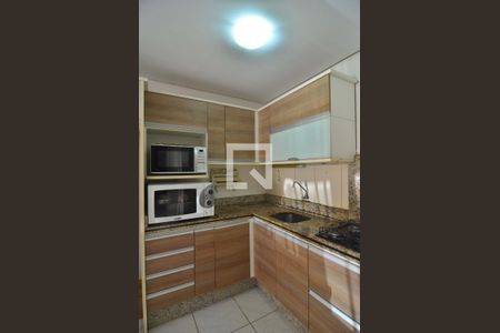 Casa de condomínio à venda com 70m², 2 quartos e 1 vagaCozinha
