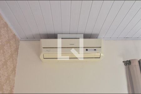 Casa de condomínio à venda com 70m², 2 quartos e 1 vagaAr condicionado