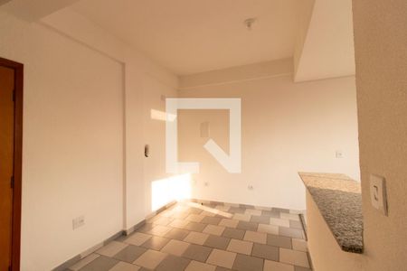 Sala de apartamento para alugar com 2 quartos, 60m² em Vila Santa Maria, São Paulo