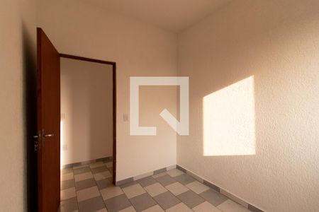 Quarto 2 de apartamento para alugar com 2 quartos, 60m² em Vila Santa Maria, São Paulo